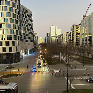 https://apt-beautiful-in-city-center-with-balcony.brusselshotelsbook.com