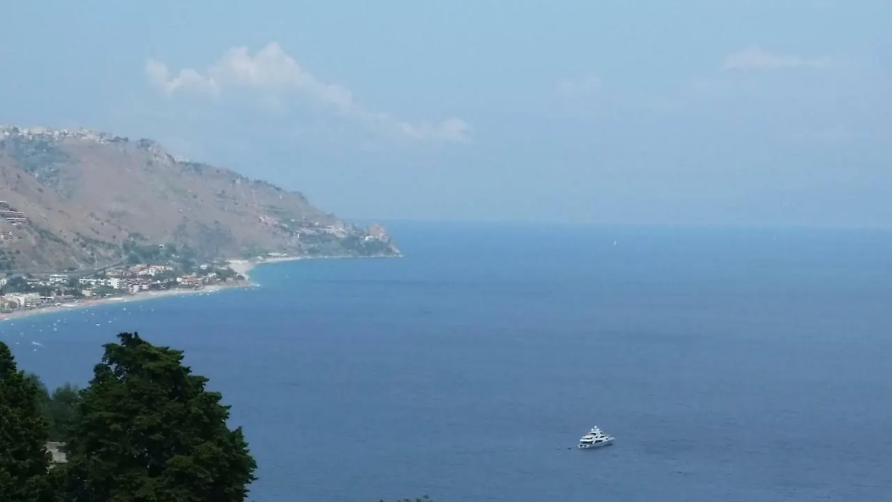 Central Panoramic Taormina